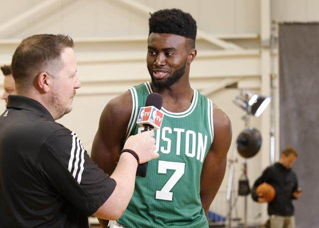 凯拉特后卫：踢国米很艰难，但他们的前锋也像我一样是普通人（凯拉特后卫：战国米不易，但他们的前锋也只是凡人）