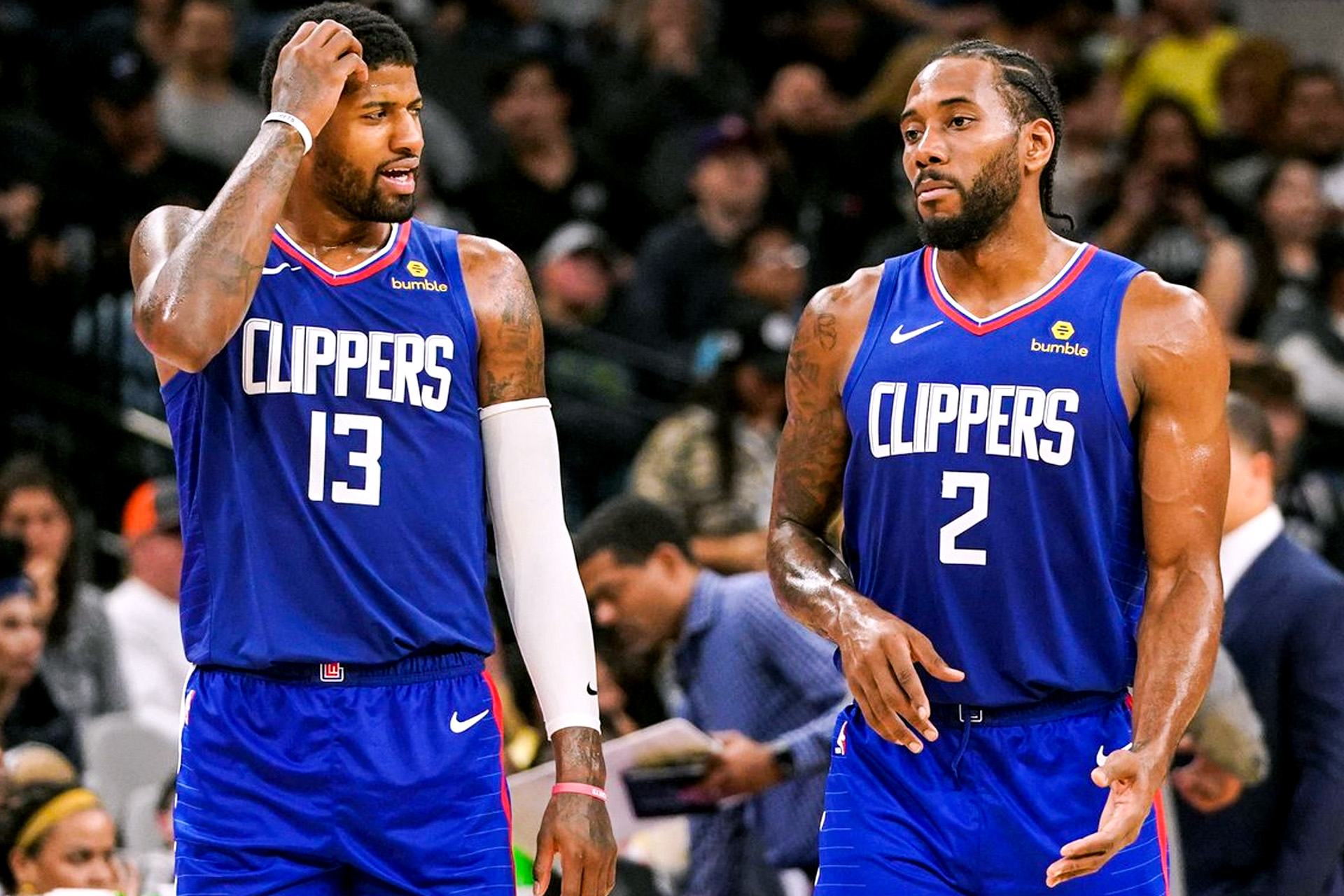 意媒：库普梅纳斯转型中卫表现亮眼，尤文中场补强成当务之急（意媒称库普梅纳斯改踢中卫表现抢眼，尤文中场补强迫在眉睫）