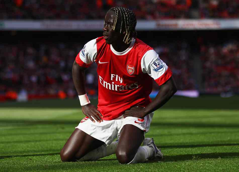 冬窗转会市场：罗马锁定齐尔克泽与法比奥·席尔瓦，能否逆袭重回巅峰？（罗马冬窗瞄准齐尔克泽与法比奥·席尔瓦：能否强势回归巅峰？）