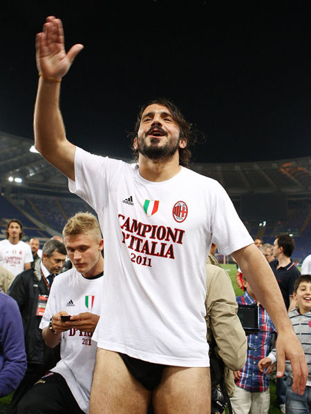 2025赛季中超最佳比赛：山东泰山6-0复仇北京国安，瓦科4射1传（2025中超年度最佳之战：山东泰山6比0雪耻北京国安，瓦科大四喜外加一次助攻）