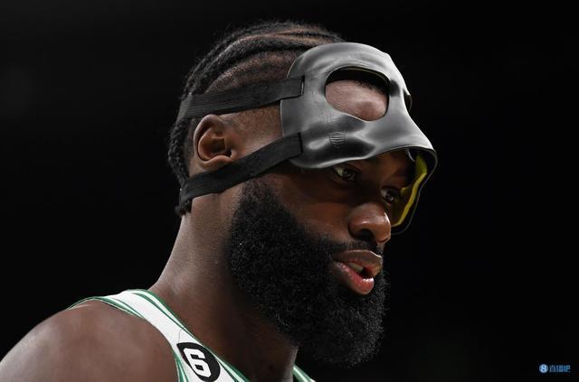 董路：中国人是世界上最不热爱足球的人！球员不爱足球，就是干活挣钱（董路称中国足球热情不足：不少球员只把踢球当谋生）