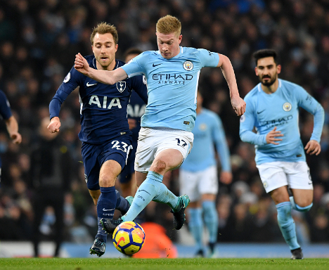 冲击首胜！黄潜vs哥本哈根首发：莫里罗领衔全主力出战（剑指首胜！黄潜战哥本哈根首发出炉：莫里罗率全主力登场）