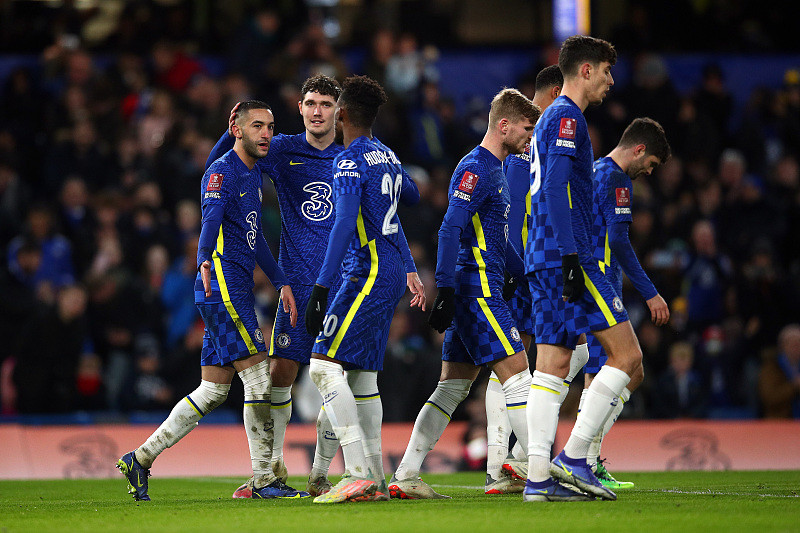 2-1,21岁英格兰新星绝杀,42岁德罗西率队胜乌迪内斯,迎意甲2连胜（21岁英格兰新星绝杀，42岁德罗西率队2-1击退乌迪内斯，意甲两连胜到手）