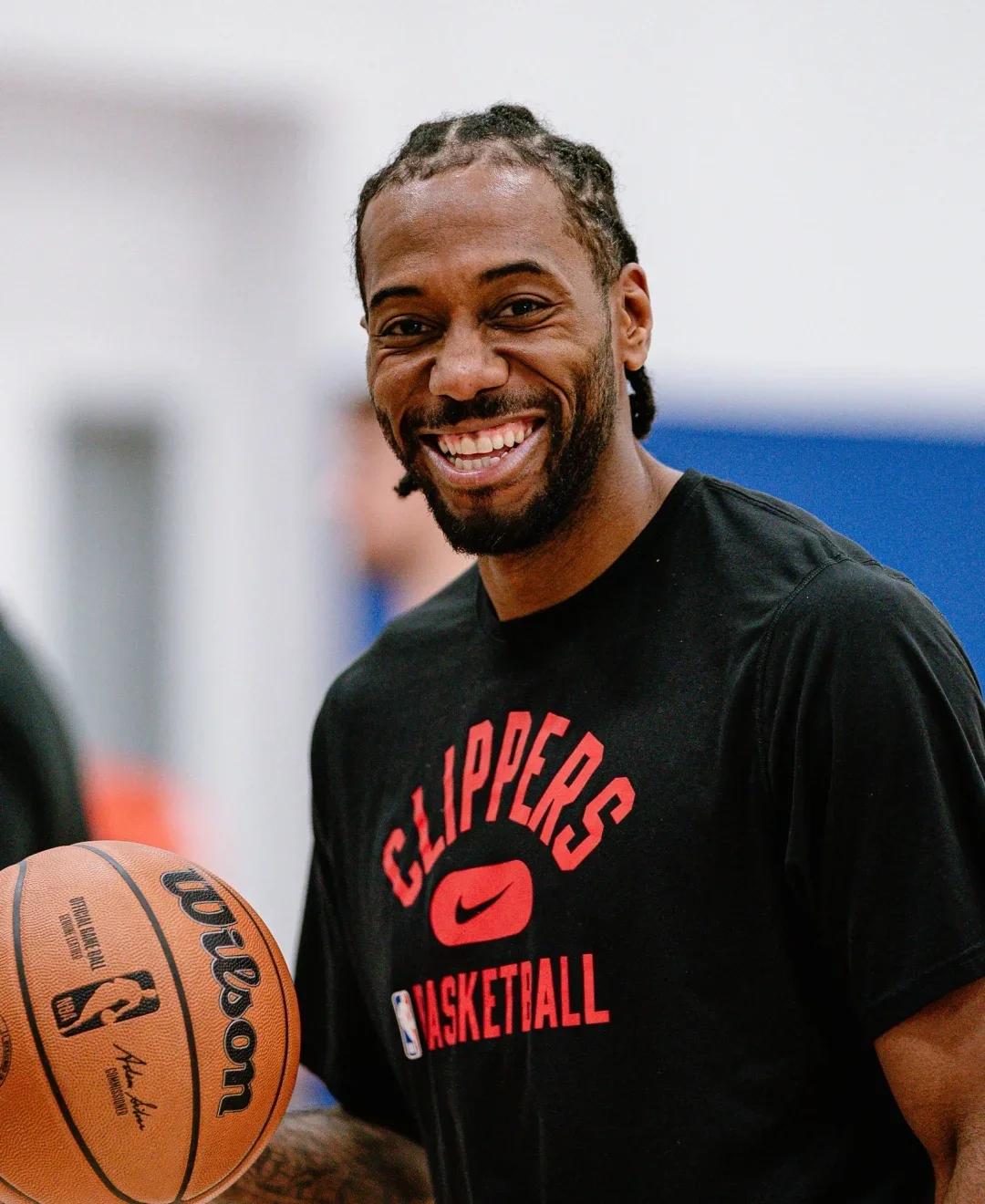 一场0-2爆出大冷门，阿隆索缔造19年耻辱纪录，14亿欧豪阵也没用（爆冷0-2，阿隆索创下19年耻辱纪录，14亿欧豪阵无济于事）