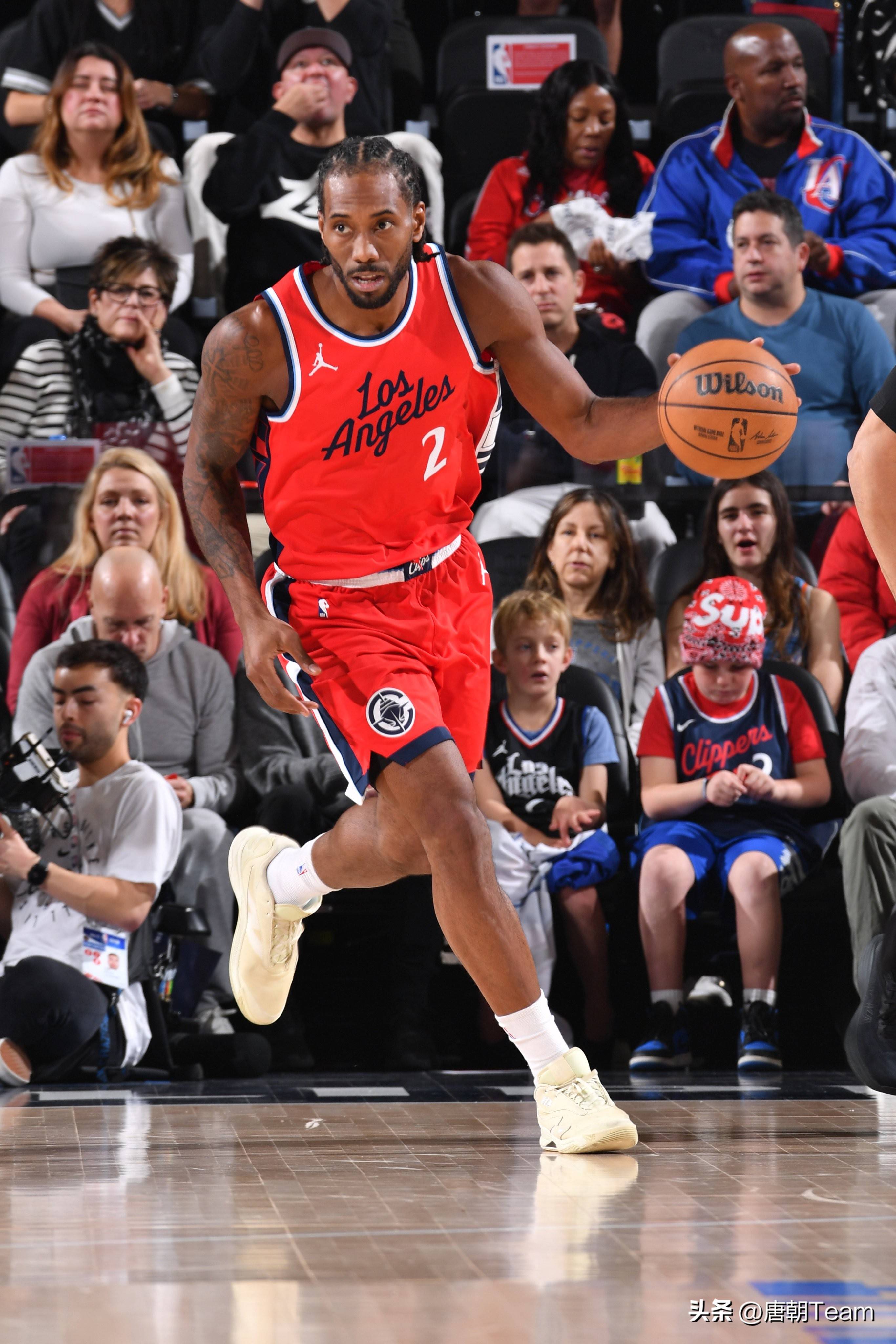 詹俊：若不是裤袜神勇皇马会输更多；维尔茨目前更适合在边路（詹俊点评：若非库尔图瓦神扑连连，皇马恐输得更惨；维尔茨当下更适合踢边路）