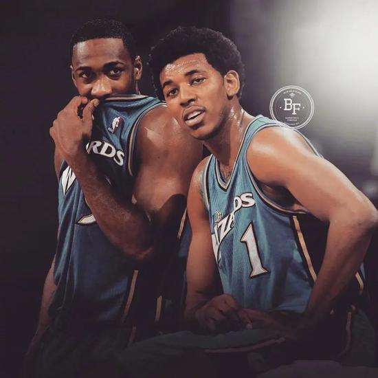 2025中超大结局：海港夺冠，亚泰、梅州降级，法比奥金靴（中超2025收官：海港封王，亚泰与梅州降级，法比奥荣膺金靴）