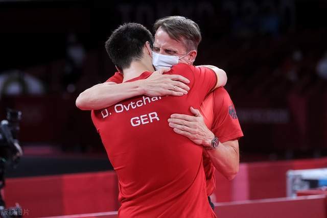 利用这种哲 利用这种哲